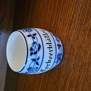 German porcelain small bayleaf spice jar "Lorbeerblatt"